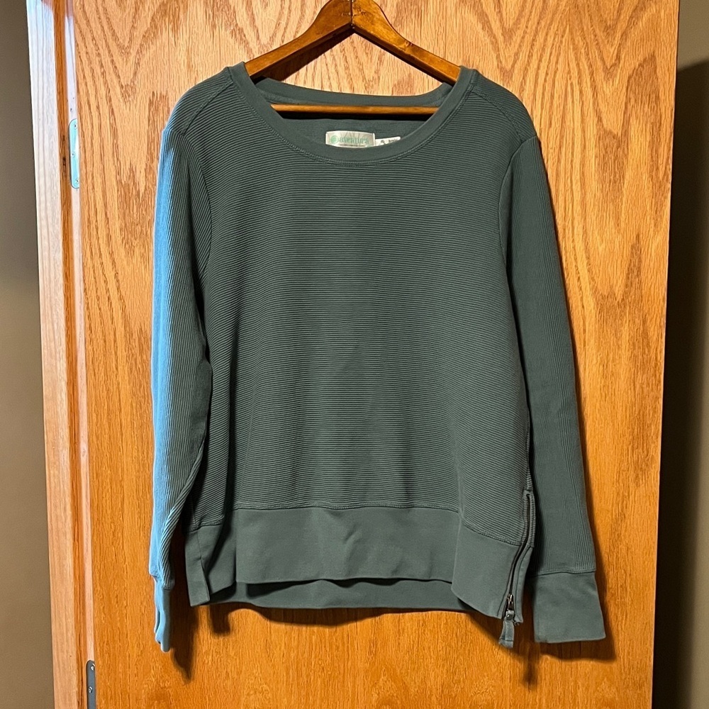 Aventura Eco-Friendly Green Top